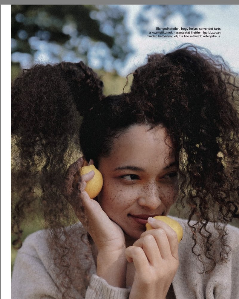 Curly hair beauty editorial for Glamour Hungary