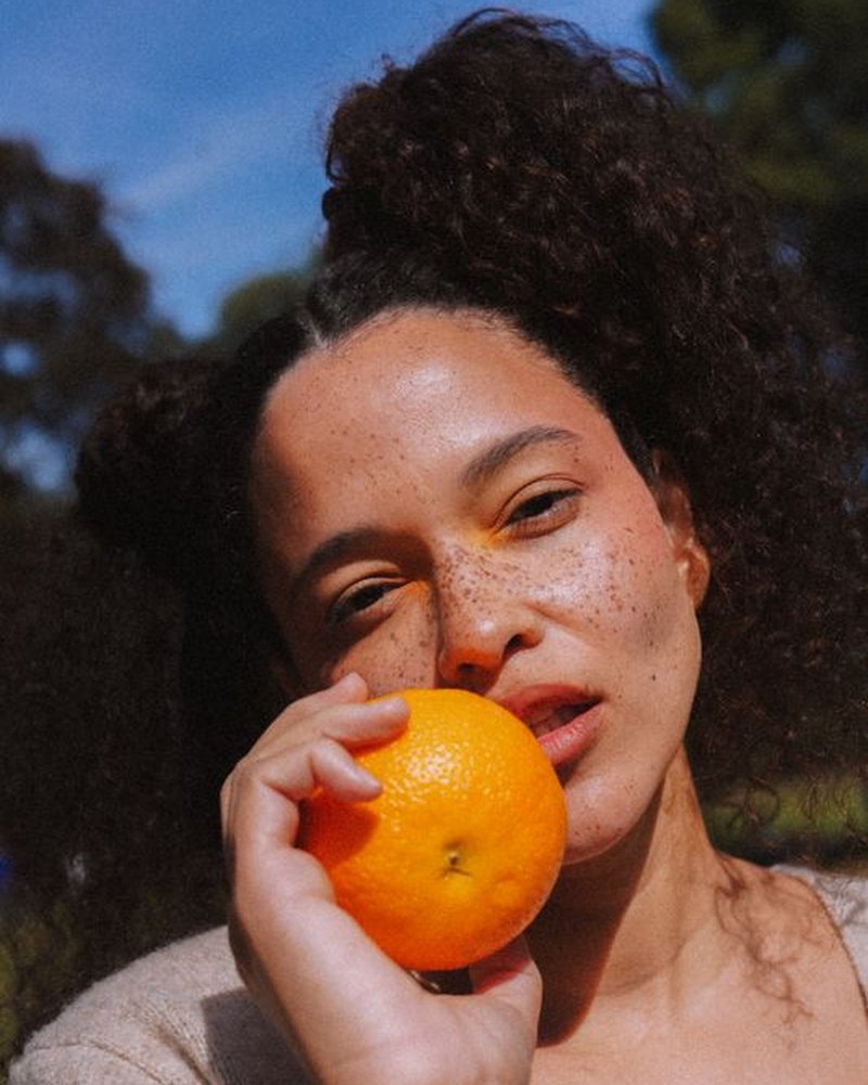 Beauty portrait with natural curls for Glamour Hungary